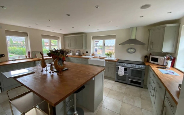 Luxury Accom With Pool Henbury Macclesfield