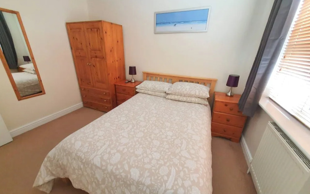 2-bedroom House Near Town With Superfast Wi-fi