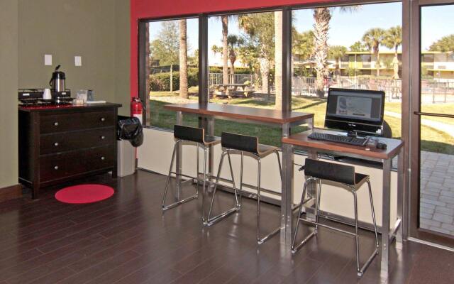 Staymore Extended Studios Kissimmee