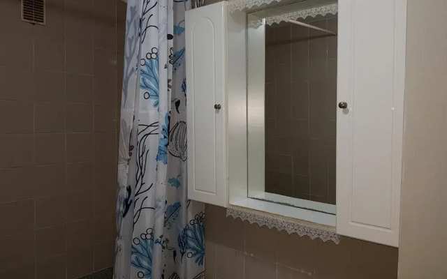Low Cost Rooms Las Llaves 4