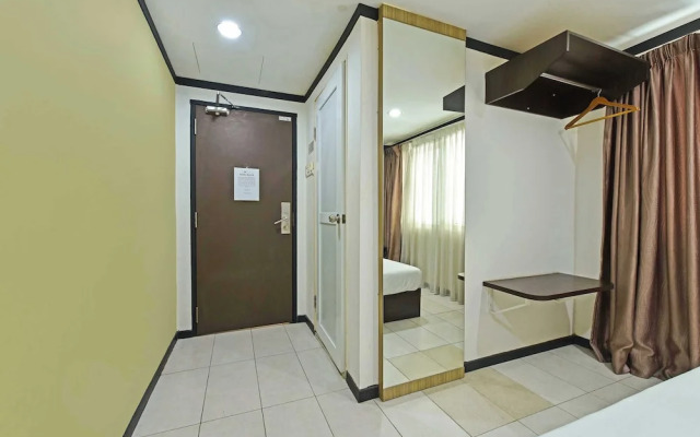 OYO 91009 One Enigma Hotel