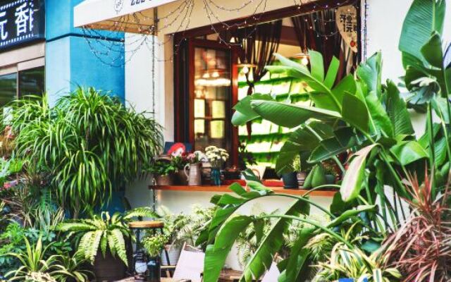 Lazy Bill'S Hostel