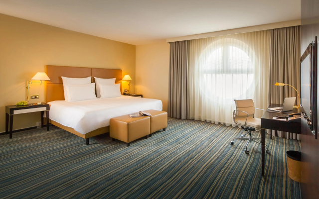Basel Marriott Hotel – Guest Rooms – Basel