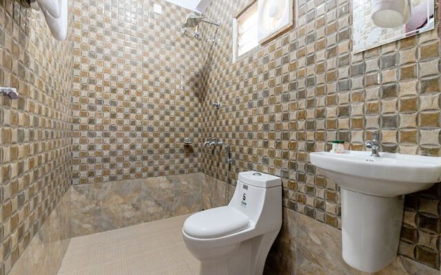 Amare Highway Residency by OYO Rooms