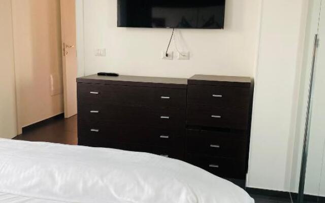 Attico 8