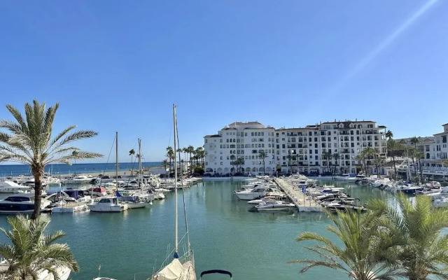 Sea View Loft in La Duquesa Beachfront