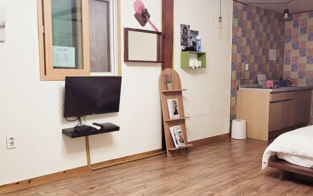 Seonamsan Hanok Pension