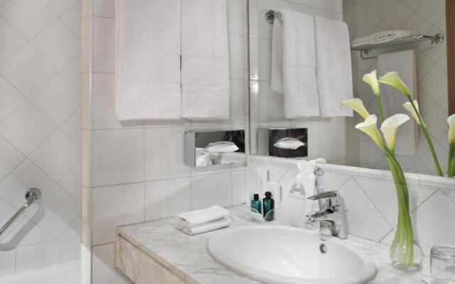 Saray Hotel