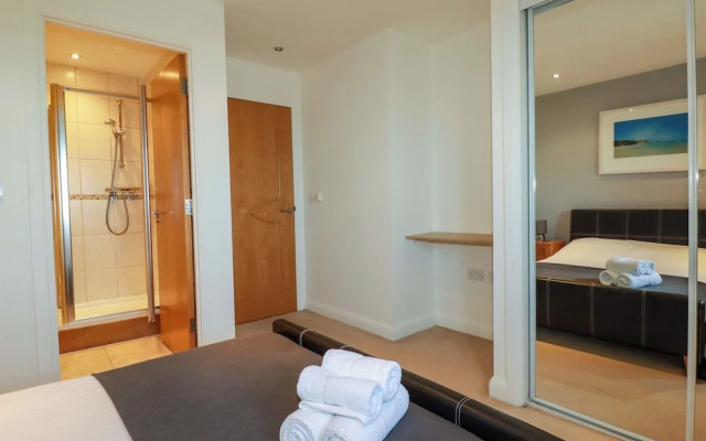 Apartment 3