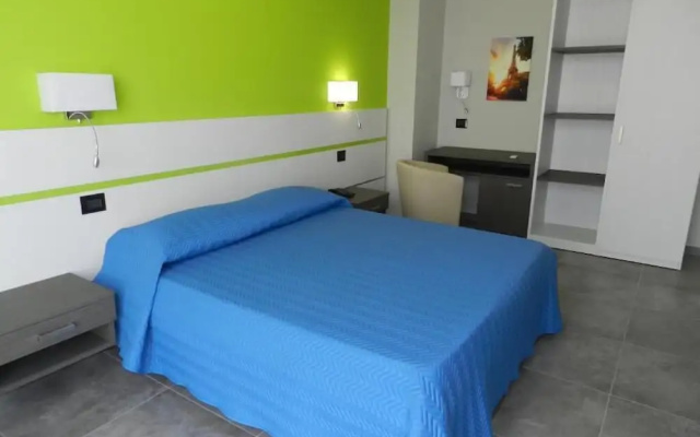 Erasmus Hotel