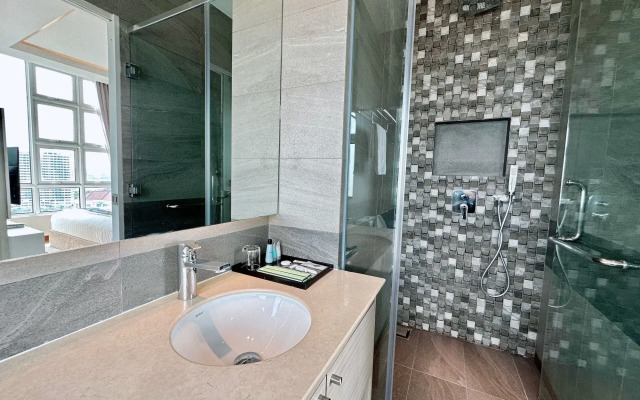 Infinity 28 Hotel & Residence