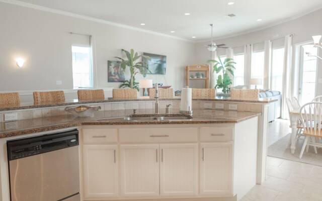 Oceans 10 3 Bedroom Home