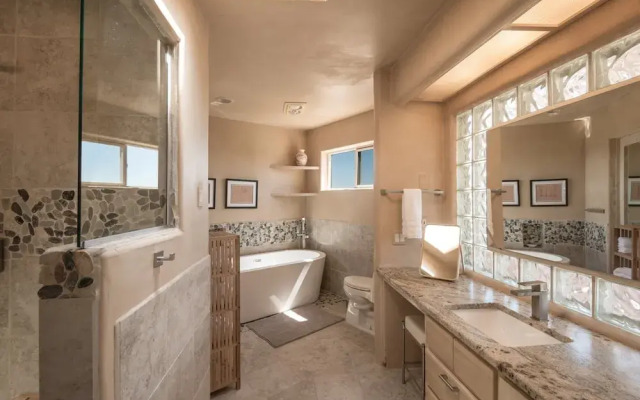 Valle Del Sol - Unbeatable Views, Spacious Luxury Home, Impeccable Furnishings