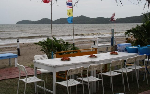 Baan Vitamin Sea