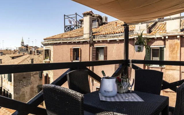 Al Campanile View & Terrace