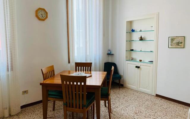 Dreaming Venice Apartment