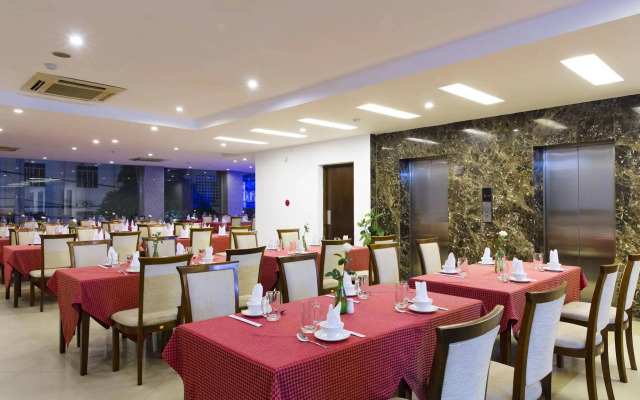 Starlet Hotel