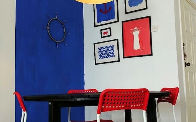 Themed Apartments @ Straits View Villas