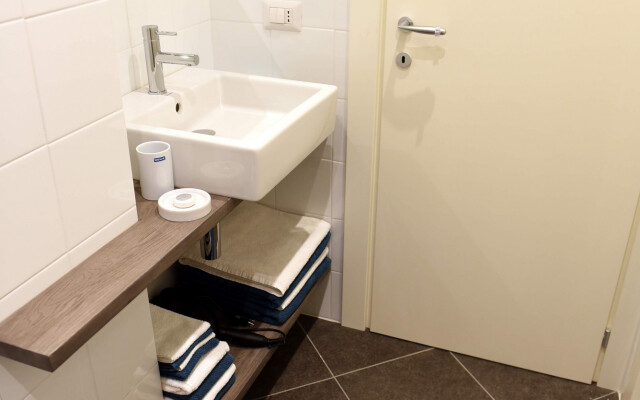 Rondone Blu - Le Rondinelle