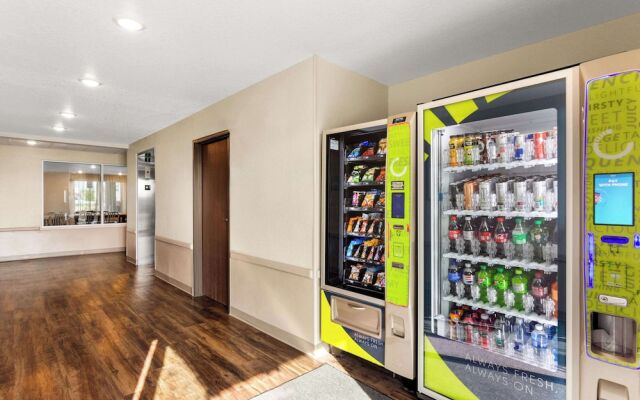 WoodSpring Suites Port St. Lucie