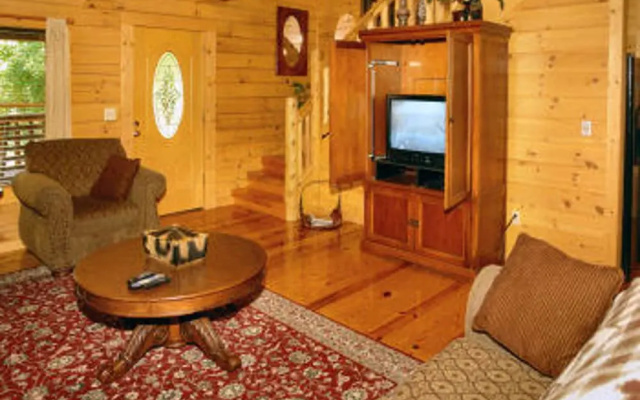 Trout House 350 - Three Bedroom Cabin