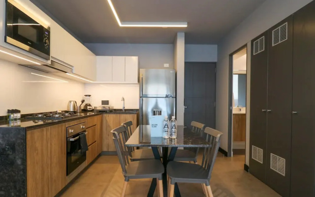 w Prestigious 2BR w Amazing Deco in San Isidro