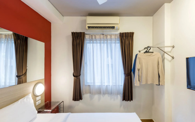 Easy Planet Phuket, Patong