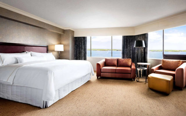 The Westin Harbour Castle, Toronto