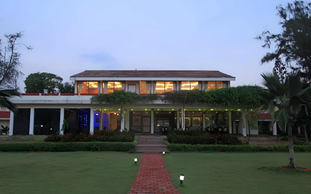 The Ashok Beach Resort