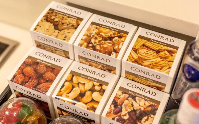 Charming Beachfront Condo With Large Balcony