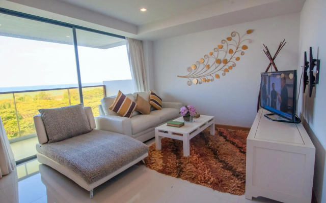Rocco Hua Hin Beach Seaview