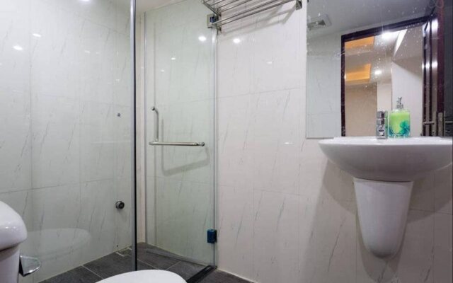 Hachi Hostel
