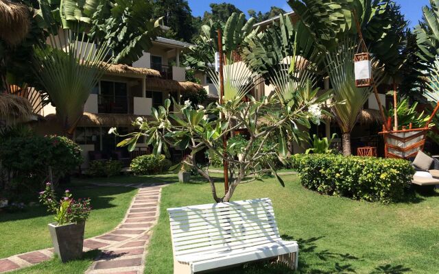 Mama Beach Residence