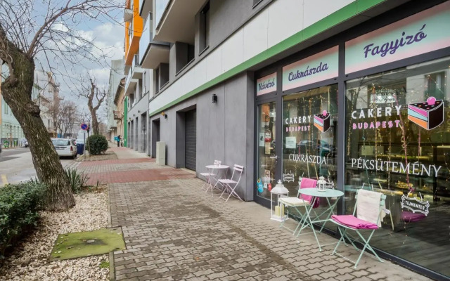 Cosy Home close to the center with PARKING GARAGE