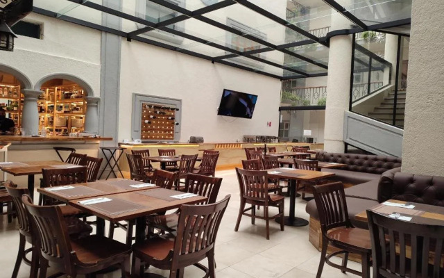 Hotel Marques del Valle