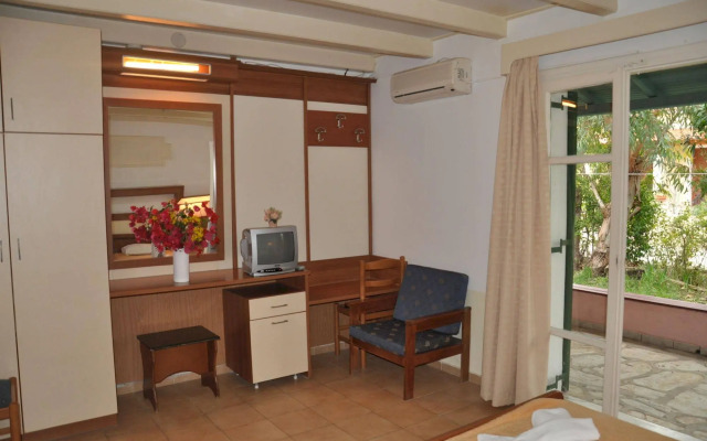 Tassos Apartments