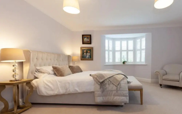 The Woodstock Hideaway - Breathtaking 4bdr House