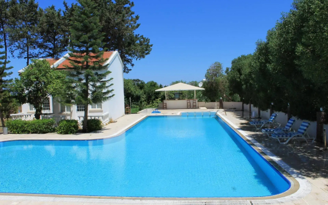 The Prince Inn Hotel & Villas