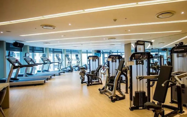 Fullon Hotel Taoyuan Airport Access MRT A8