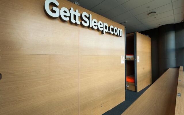 Capsule Hotel GettSleep Sheremetyevo