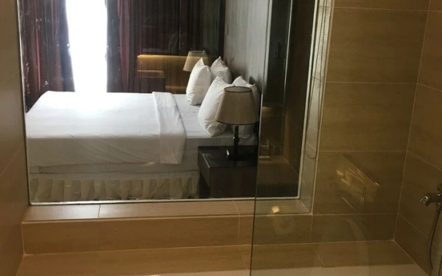 Golden Tulip Agulu Lake Hotel & Resort