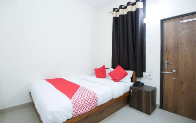 Hotel Tushar Palace By OYO Rooms