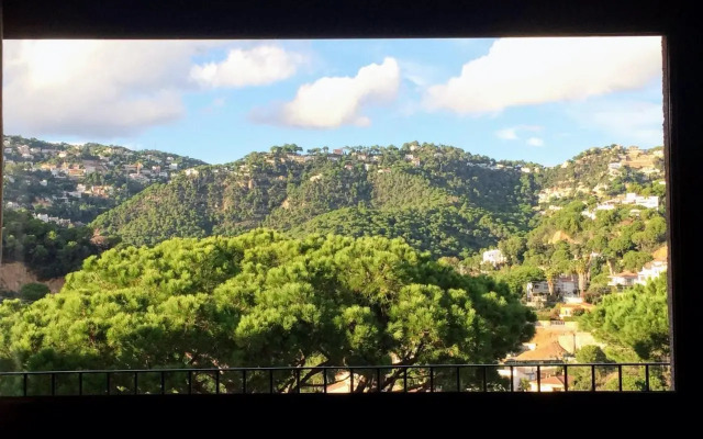 Cala Canyelles Holidays Apartments