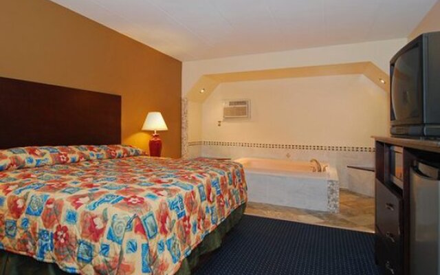 RODEWAY INN &amp; SUITES
