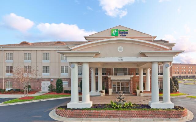 Holiday Inn Express & Suites Vicksburg, an IHG Hotel