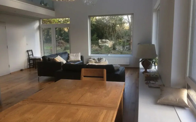 Exclusive Garden Apartment