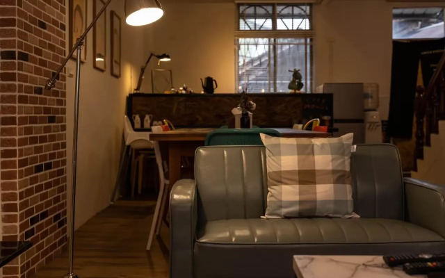 Cozy House Hostel