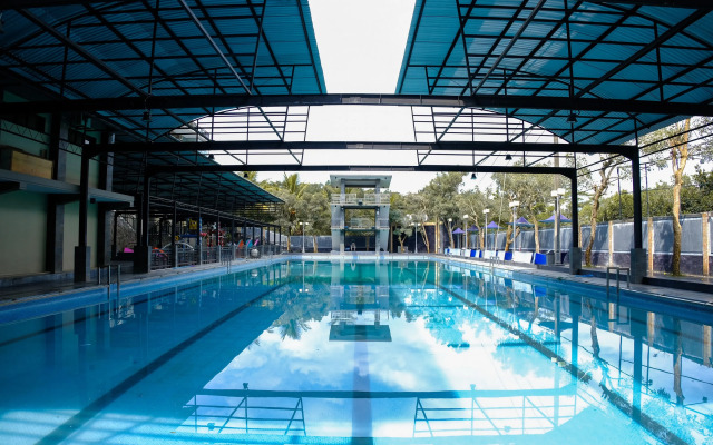 Capital O 887 Green Hill Hotel And Convention Center