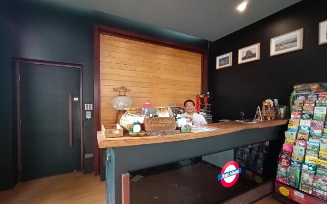 Ashi Hostel