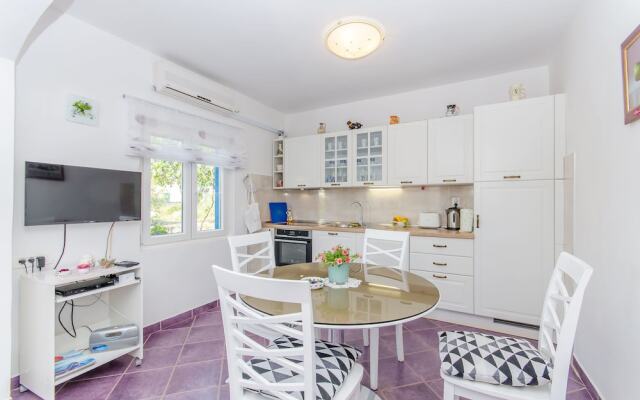 House Lavanda